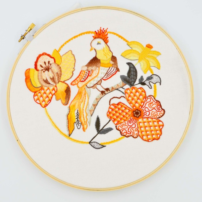 Sunrise Singer - CREWEL EMBROIDERY PARTIAL KIT- J-033